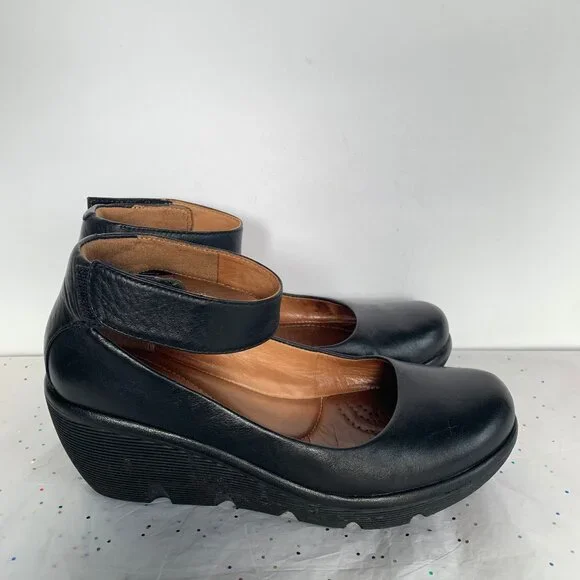 Clarks Artisan Clarene Tide Black Leather Ankle Strap Platform Wedges - Size 6.5 - Picture 1 of 16